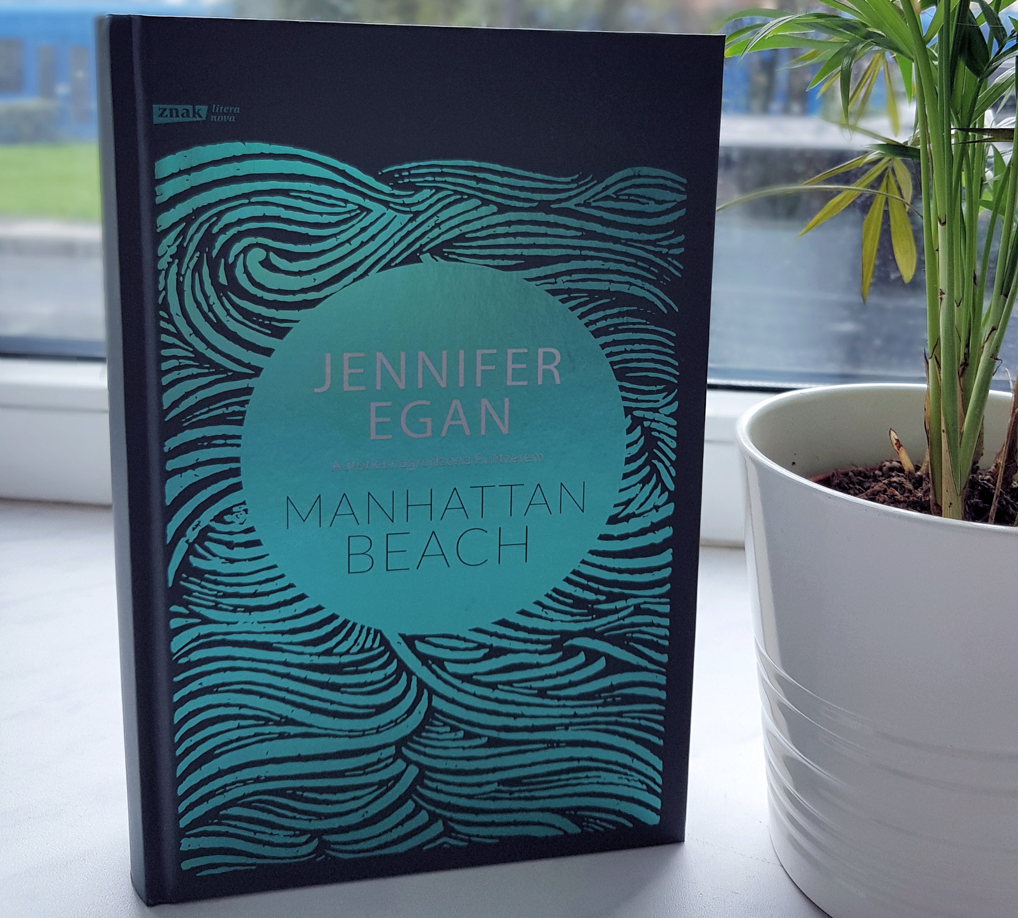 Jennifer Egan – Manhattan Beach